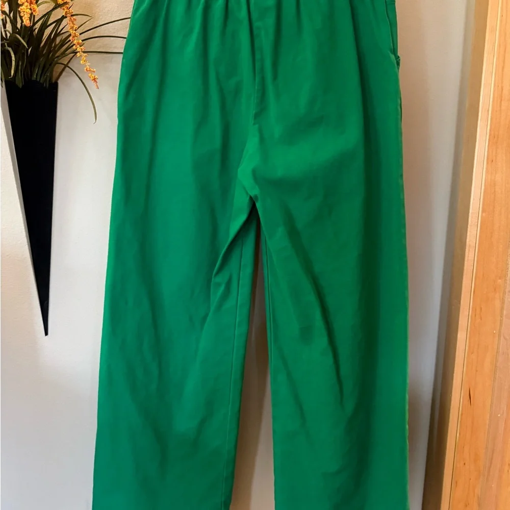 Green Women’s Pants - Picture 2 of 4